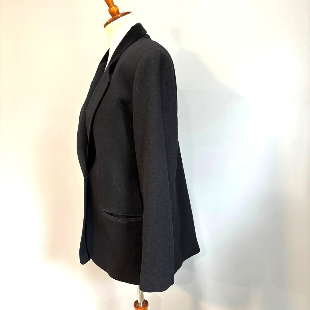 Black 100% Wool Velvet Trim Blazer Jacket Suit Coat Womens Size 10 Professional